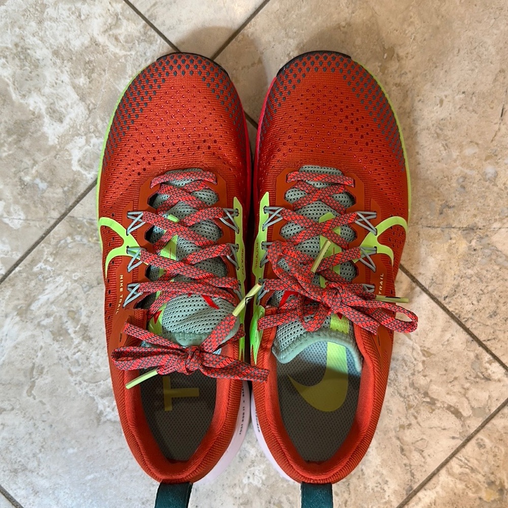 Nike Trail Pegasus running shoes